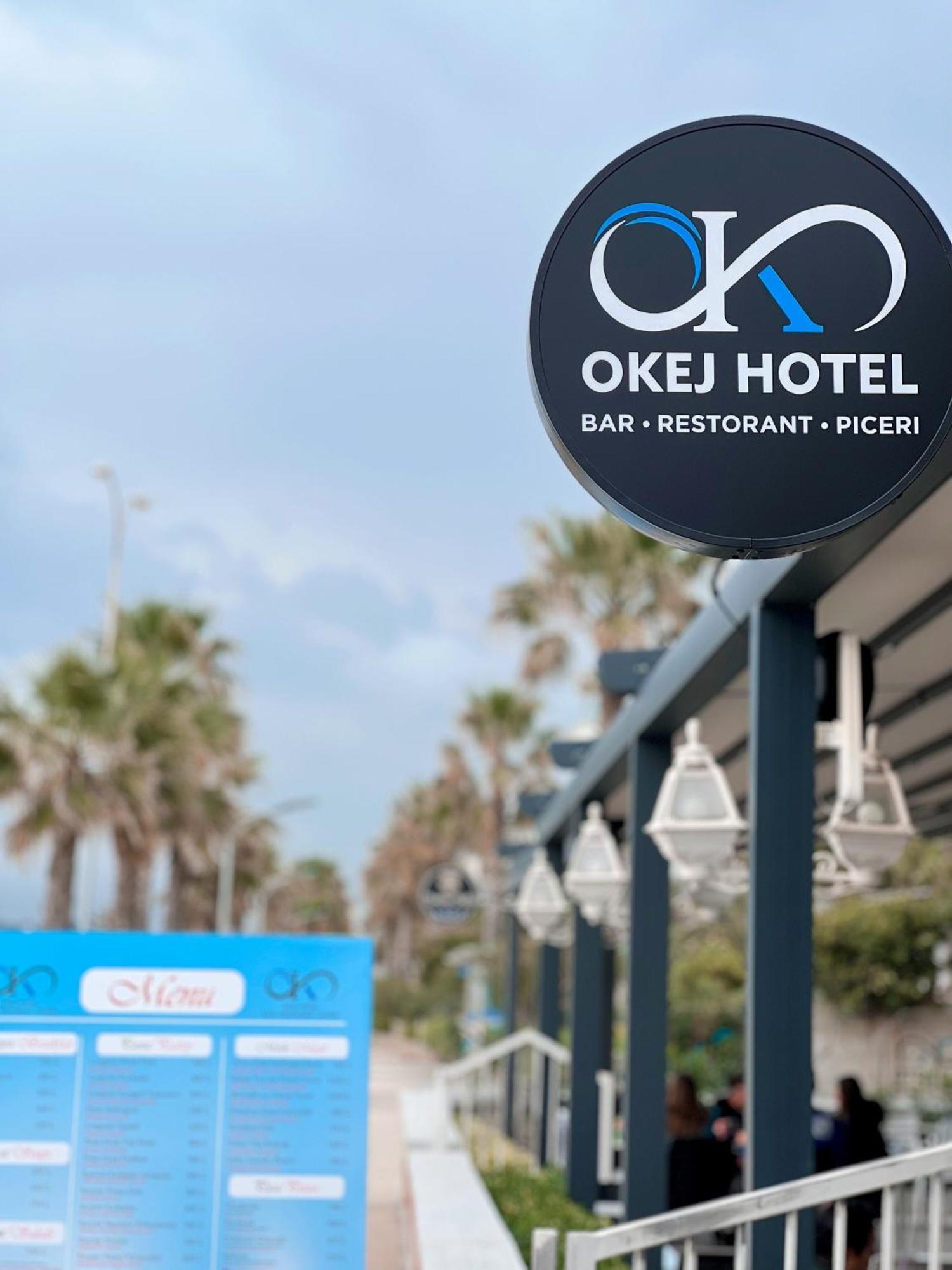 Okej Hotel Golem  Exteriör bild